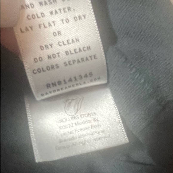 Daydreamer Rolling Stones band tee Medium Graphic Girlfriend Cotton TShirt Black - Picture 6 of 9